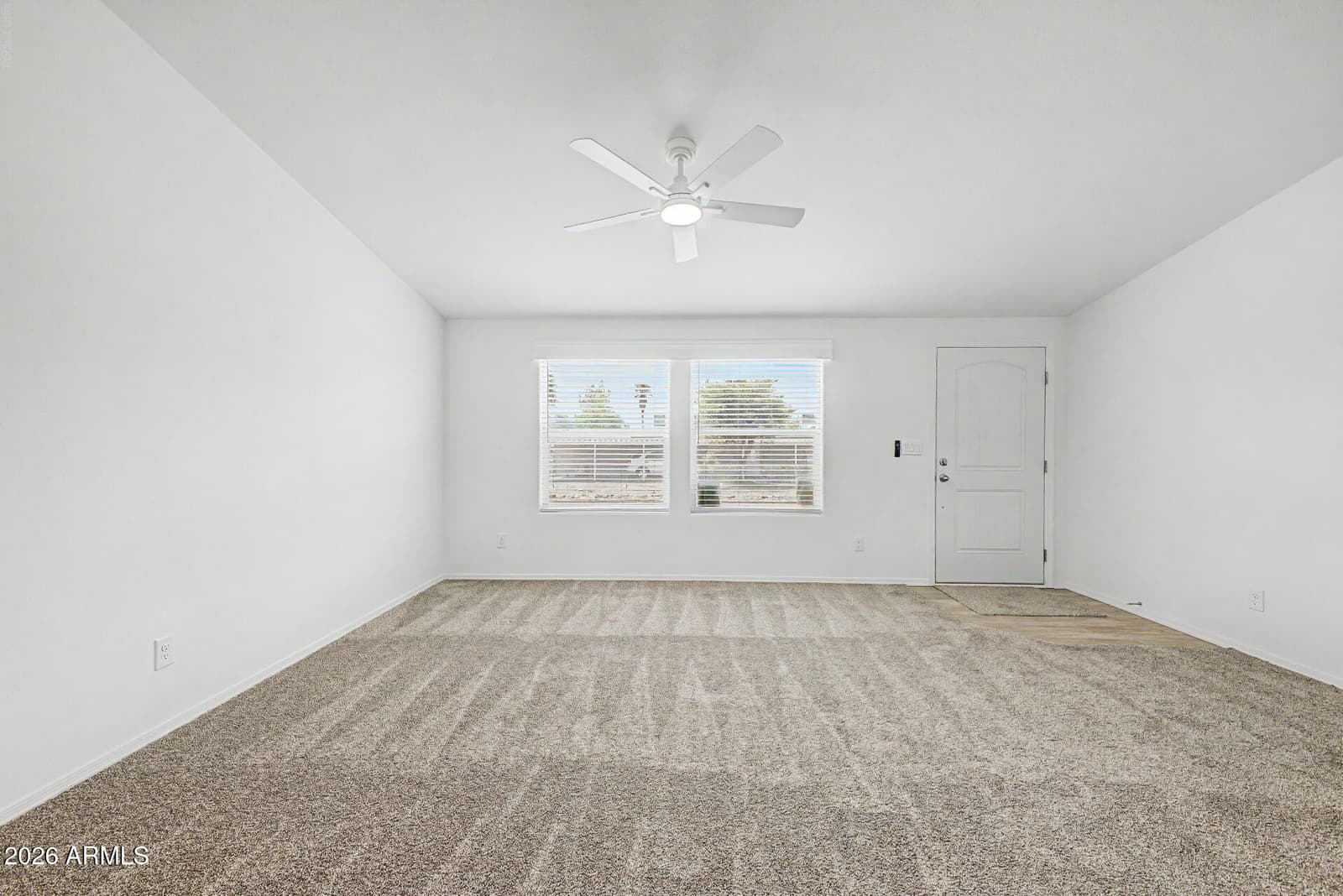 846 S Esperanza Avenue, Mesa, AZ 85208 — photo 9 of 27