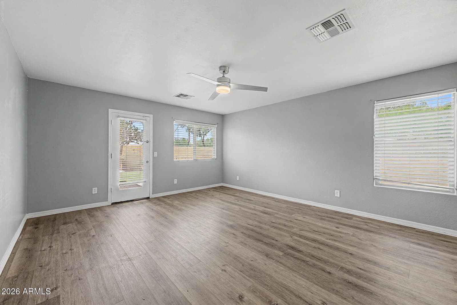 8706 W Payson Road, Tolleson, AZ 85353 — photo 7 of 42