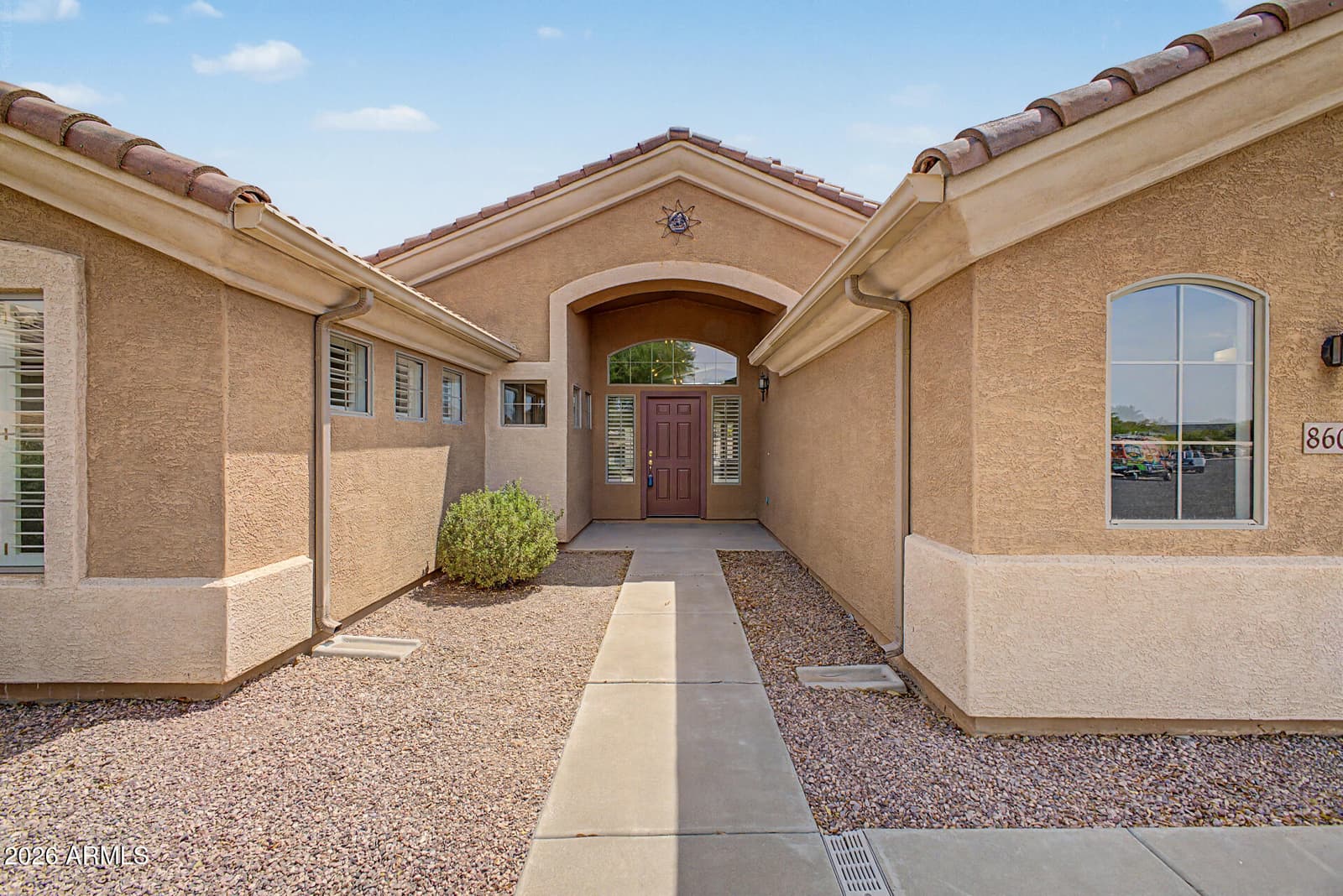 8605 W Apache Street, Tolleson, AZ 85353 — photo 4 of 40