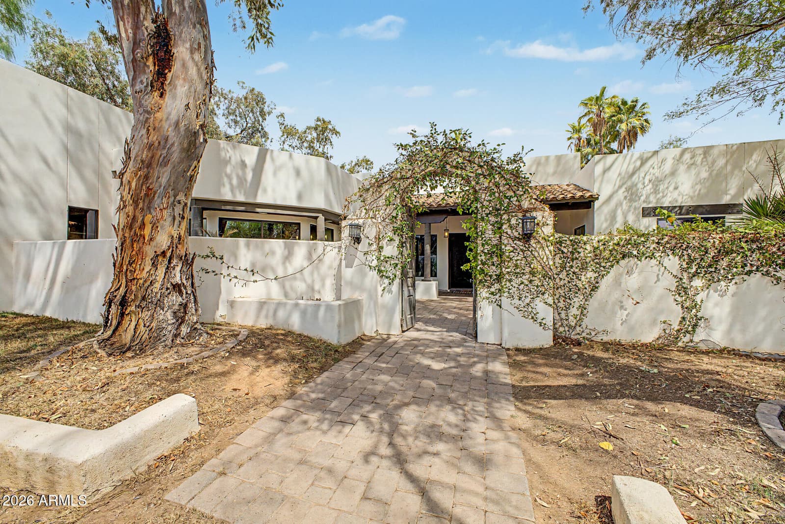 9420 E Cactus Road, Scottsdale, AZ 85260 — photo 10 of 103