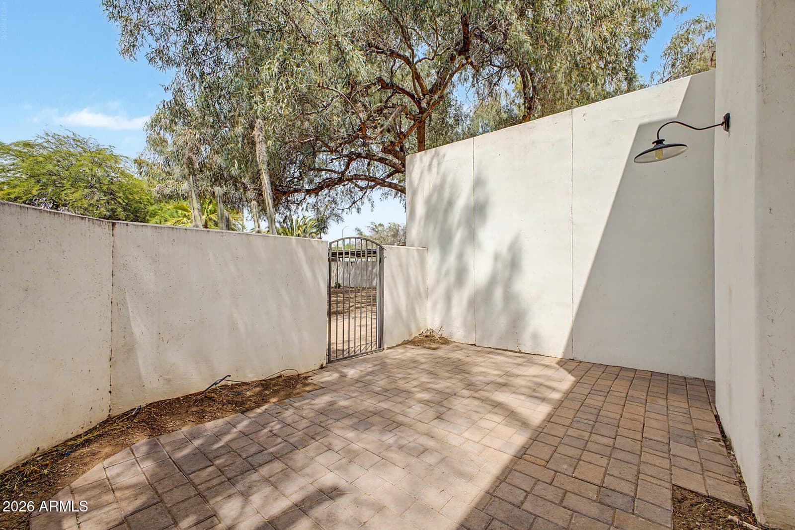 9420 E Cactus Road, Scottsdale, AZ 85260 — photo 14 of 103