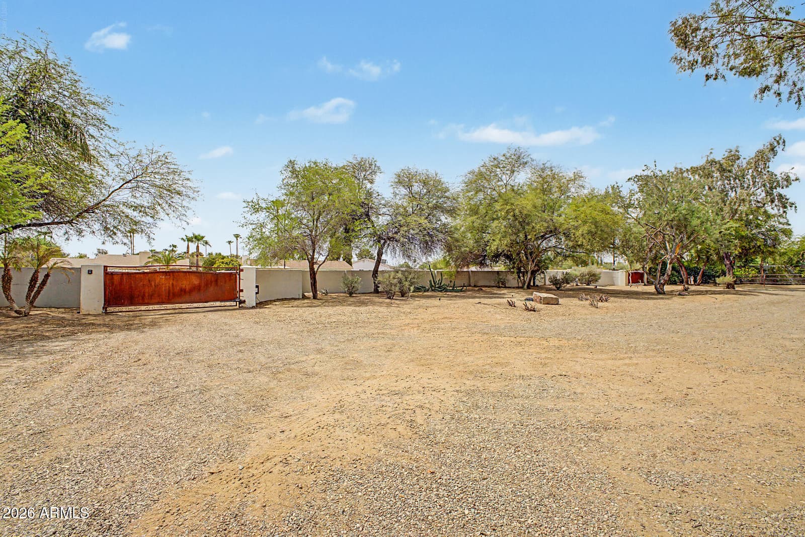 9420 E Cactus Road, Scottsdale, AZ 85260 — photo 17 of 103