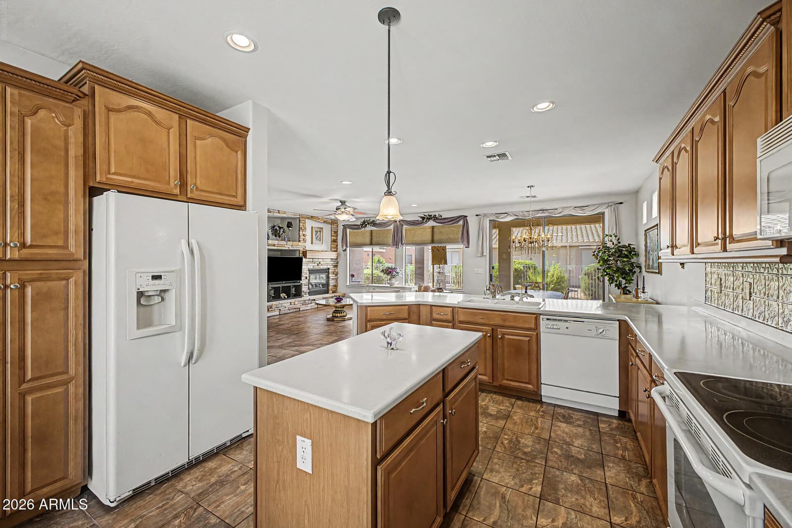 42928 W Whimsical Drive, Maricopa, AZ 85138 — photo 17 of 73