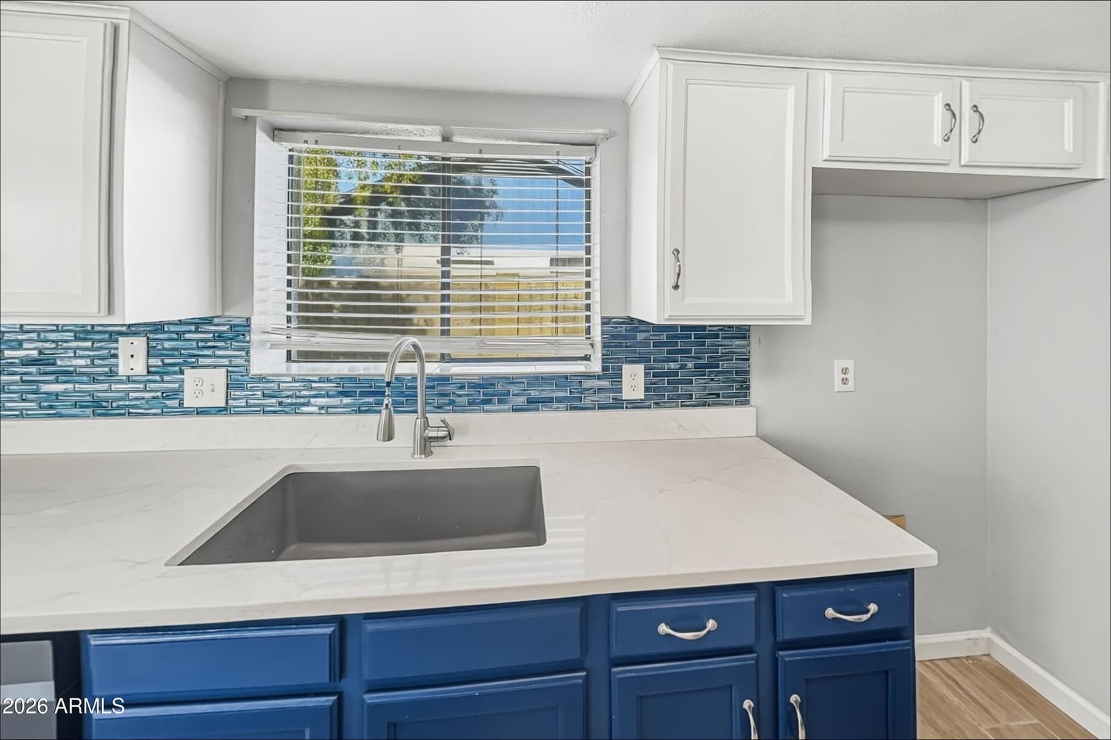 8803 W Diana Avenue, Peoria, AZ 85345 — photo 5 of 22