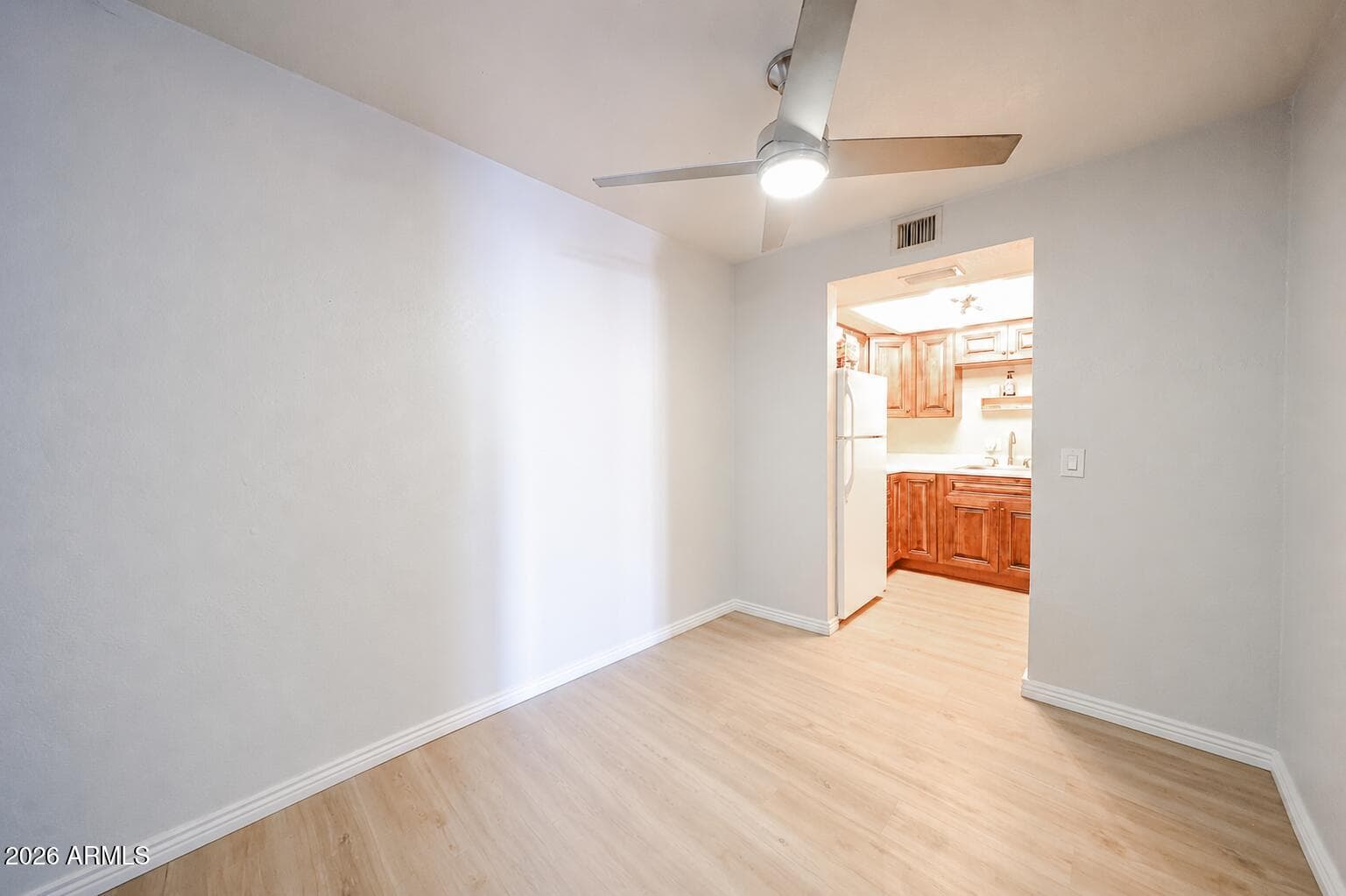 17 E Ruth Avenue 202, Phoenix, AZ 85020 — photo 8 of 19