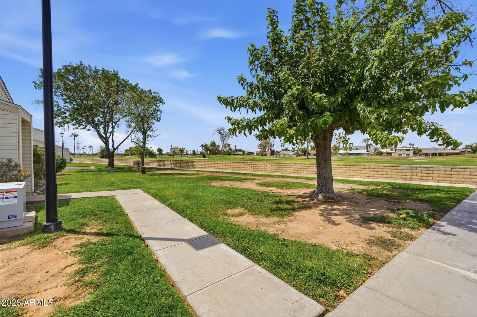602 E Strahan Drive, Tempe, AZ 85283 — photo 4 of 33