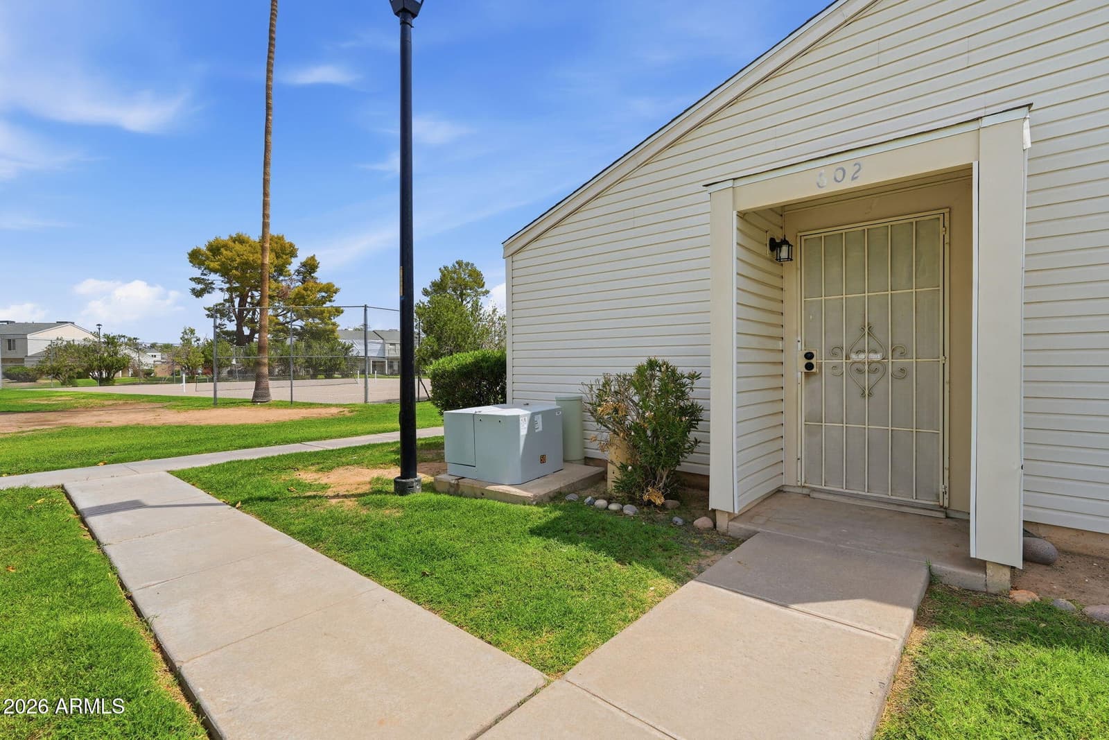 602 E Strahan Drive, Tempe, AZ 85283 — photo 5 of 33