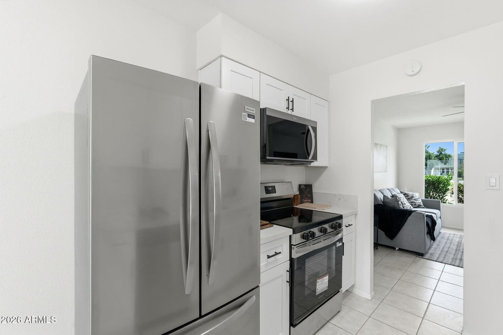 602 E Strahan Drive, Tempe, AZ 85283 — photo 13 of 33