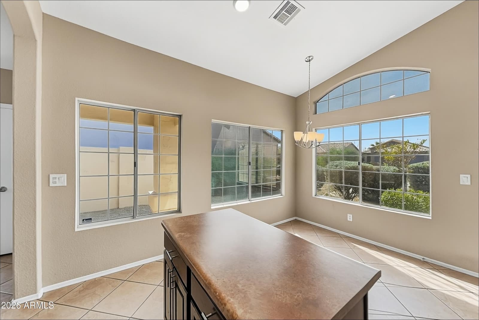 6910 W Via Del Sol Drive, Glendale, AZ 85310 — photo 5 of 14