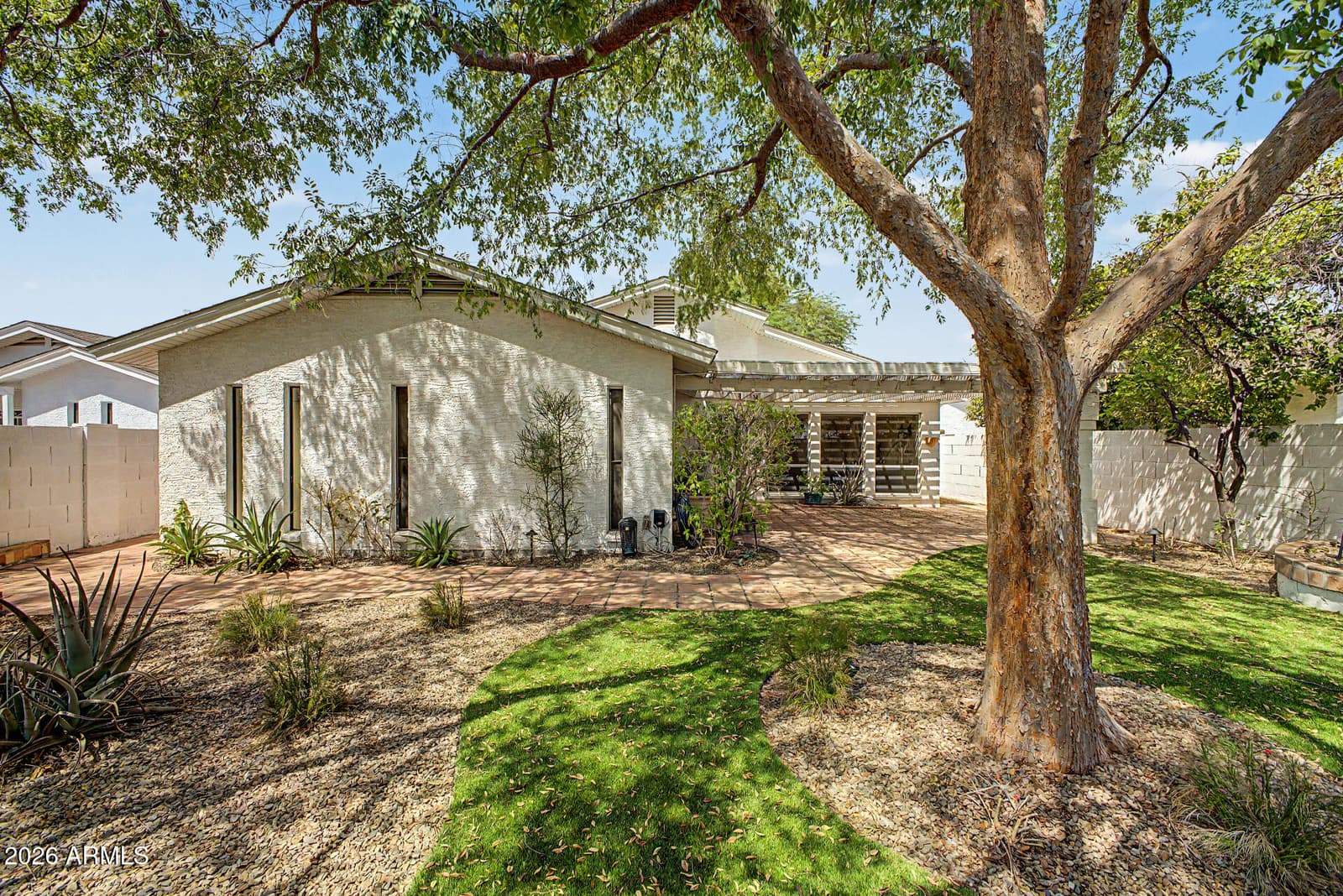 601 W Fellars Drive, Phoenix, AZ 85023 — photo 33 of 35