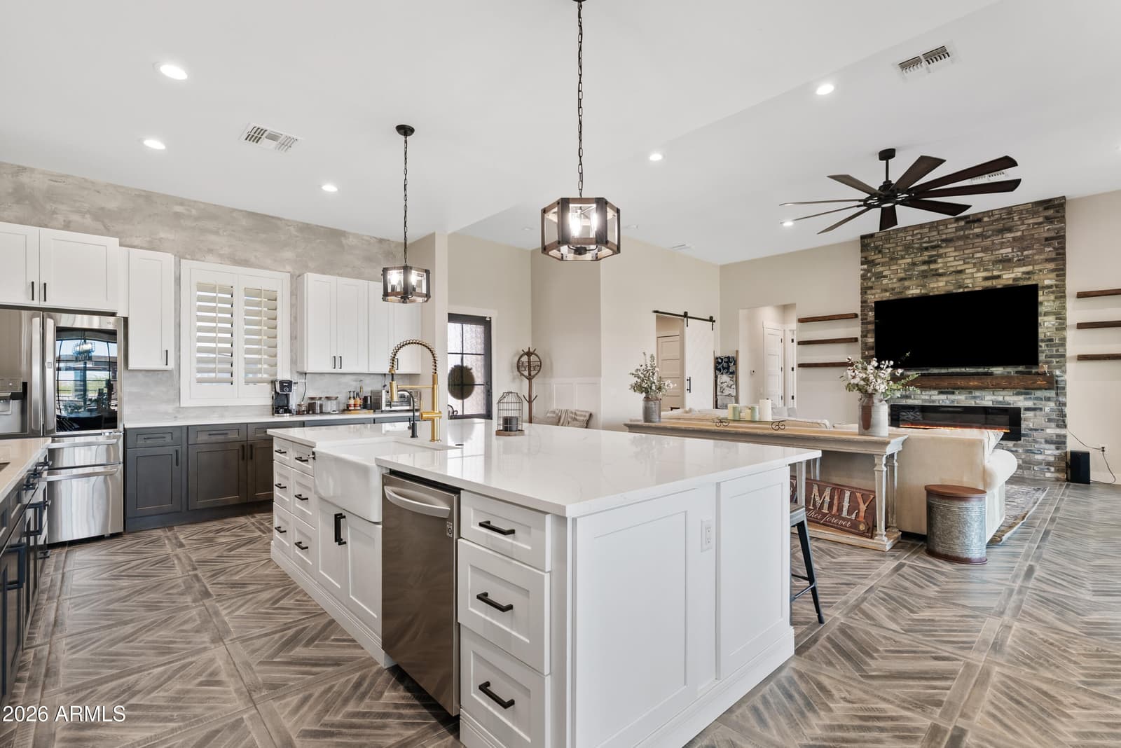 3562 E Aspen Court, San Tan Valley, AZ 85140 — photo 12 of 56