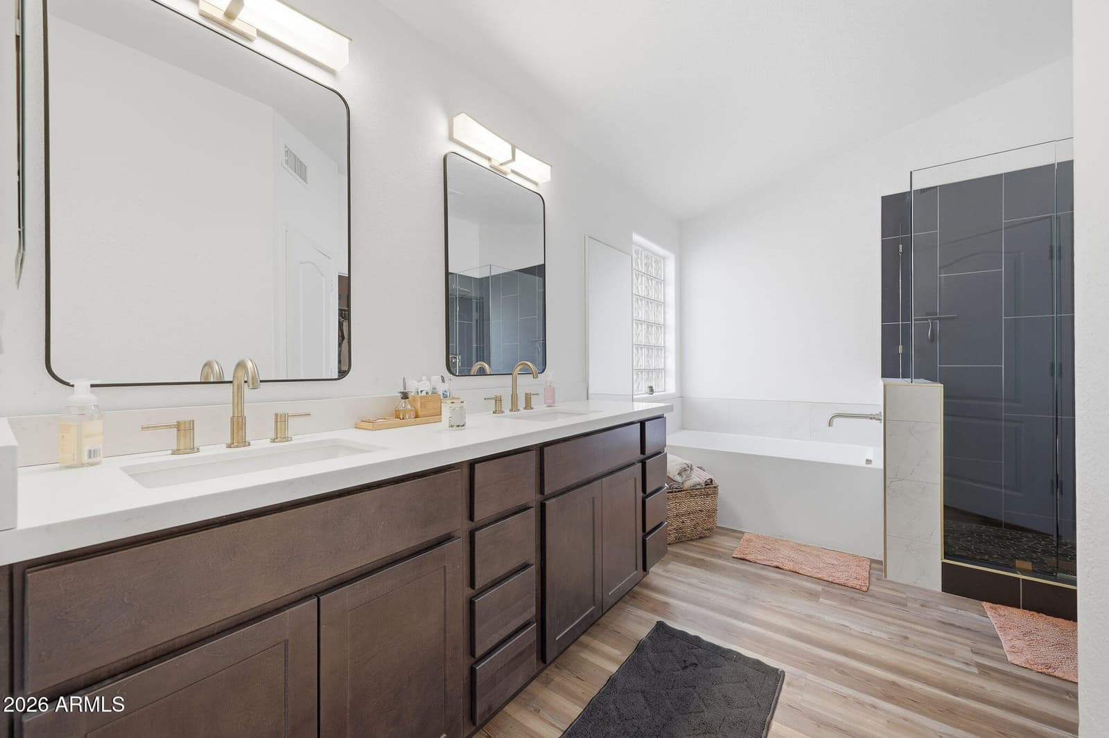 10414 W Daley Lane, Peoria, AZ 85383 — photo 19 of 34