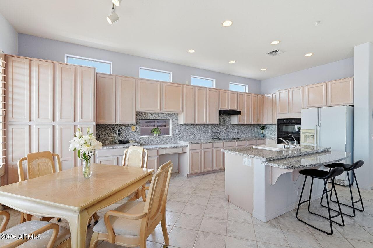 14811 E Lookout Ledge, Fountain Hills, AZ 85268 — photo 16 of 40