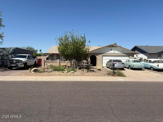 16830 N 37th Avenue, Phoenix, AZ 85053 — photo 1 of 12