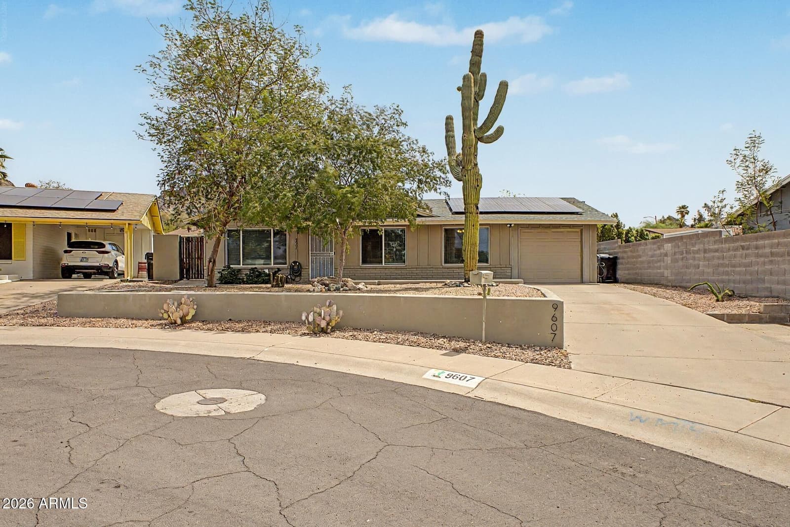 9607 N 15th Place, Phoenix, AZ 85020 — photo 1 of 31