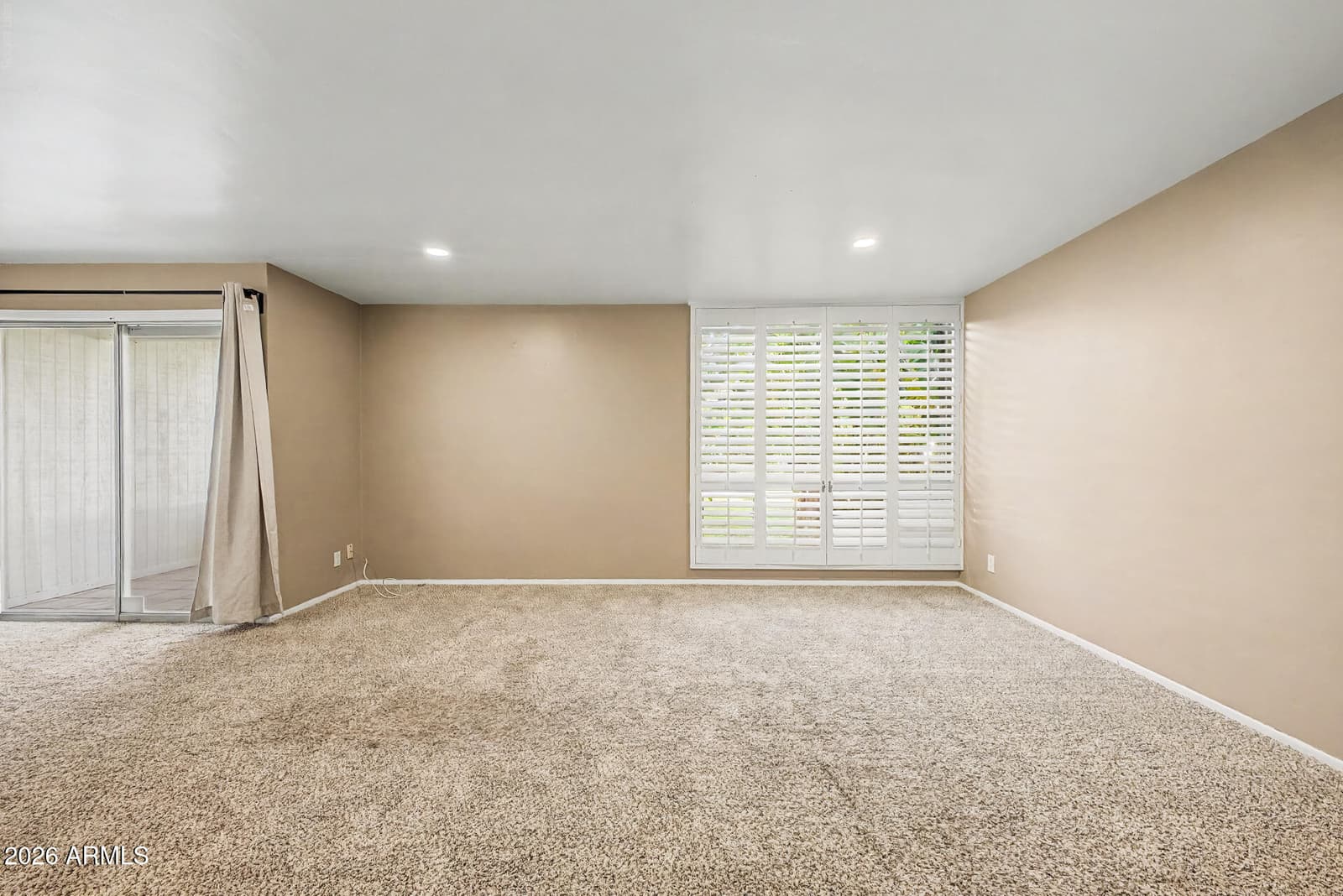 3270 E Camelback Road 114, Phoenix, AZ 85018 — photo 6 of 31