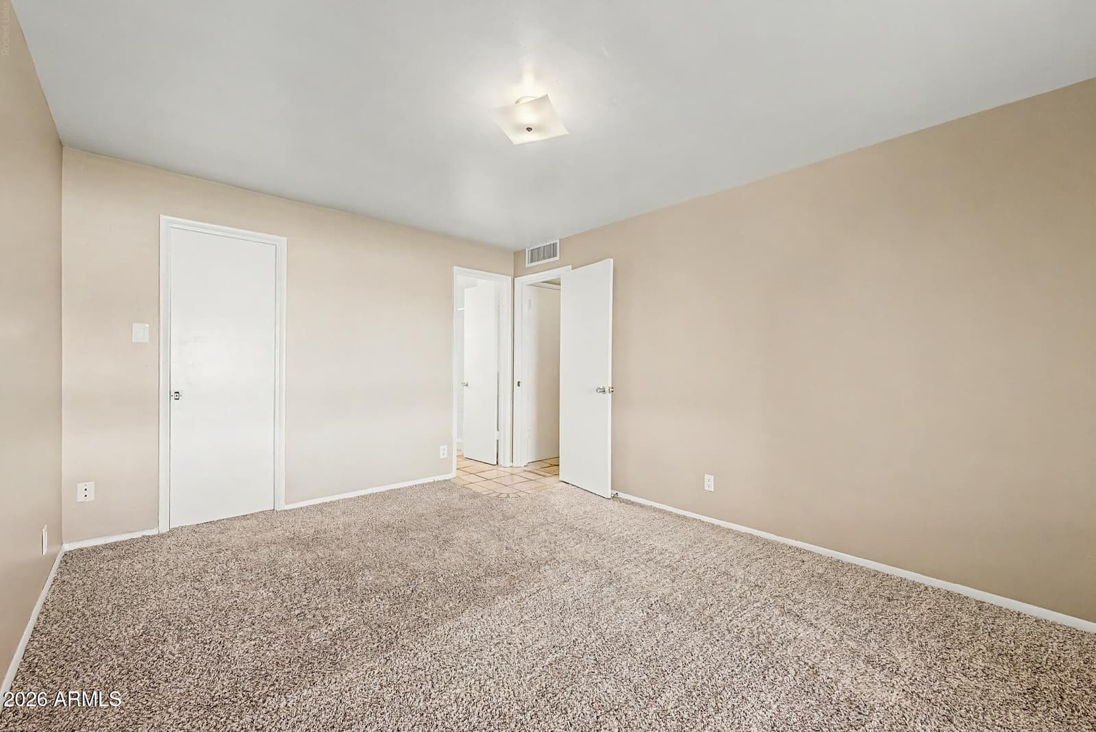 3270 E Camelback Road 114, Phoenix, AZ 85018 — photo 14 of 31