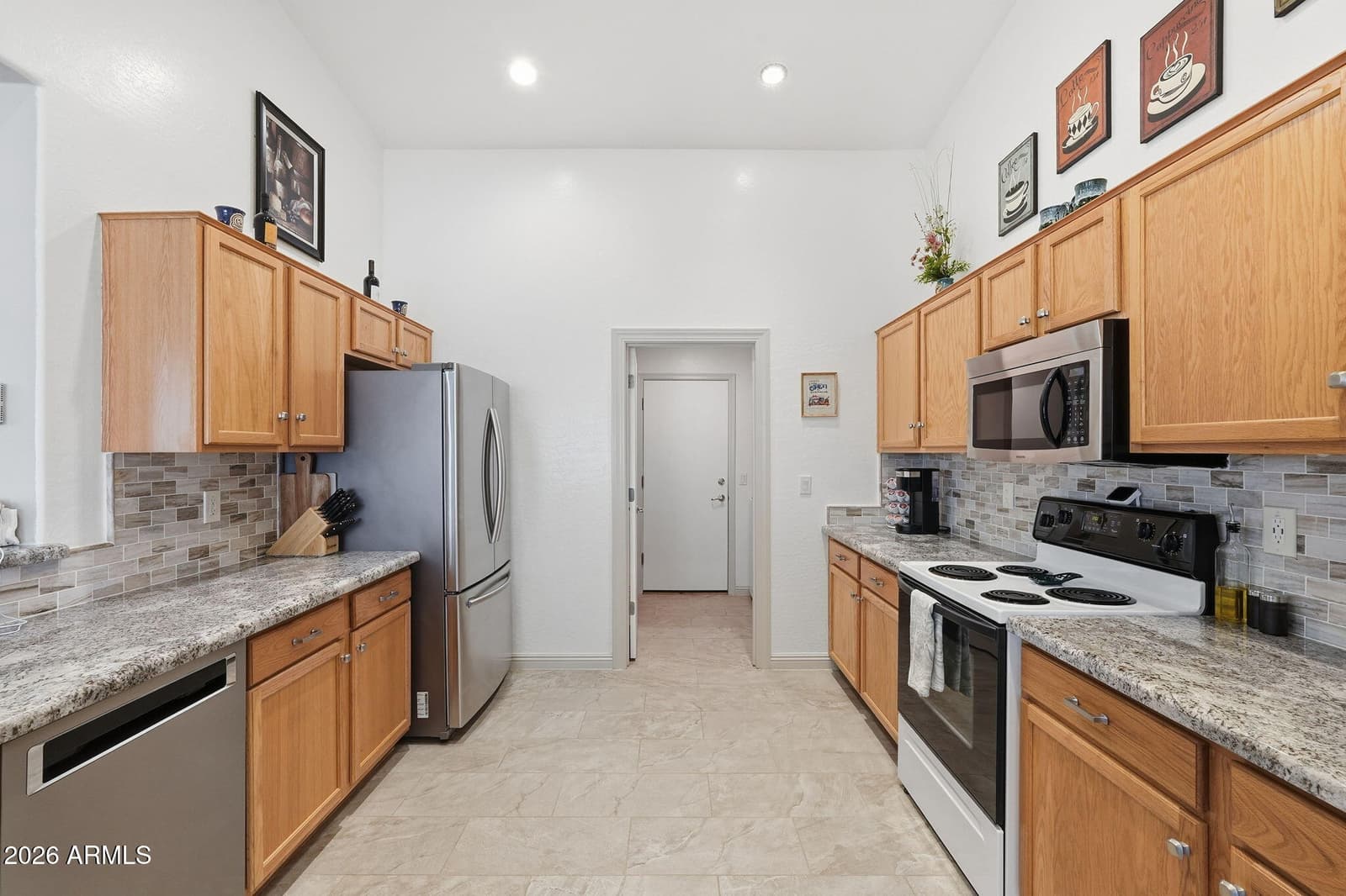 2225 W Harwell Road, Phoenix, AZ 85041 — photo 10 of 38
