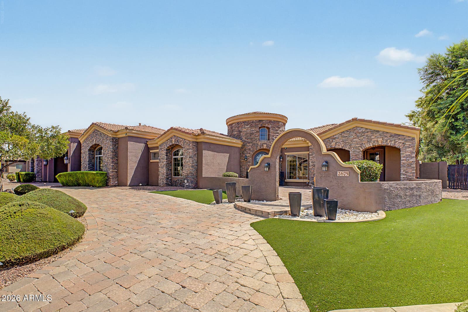 2675 E Bartlett Place, Chandler, AZ 85249 — photo 2 of 57