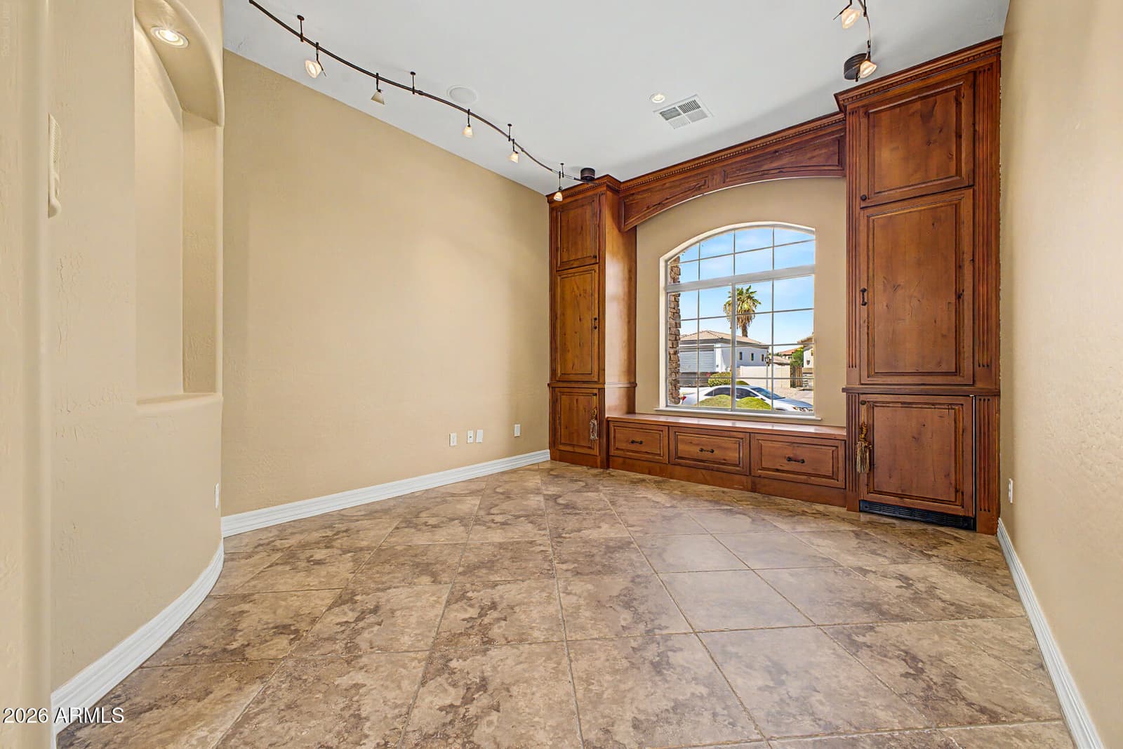 2675 E Bartlett Place, Chandler, AZ 85249 — photo 15 of 57