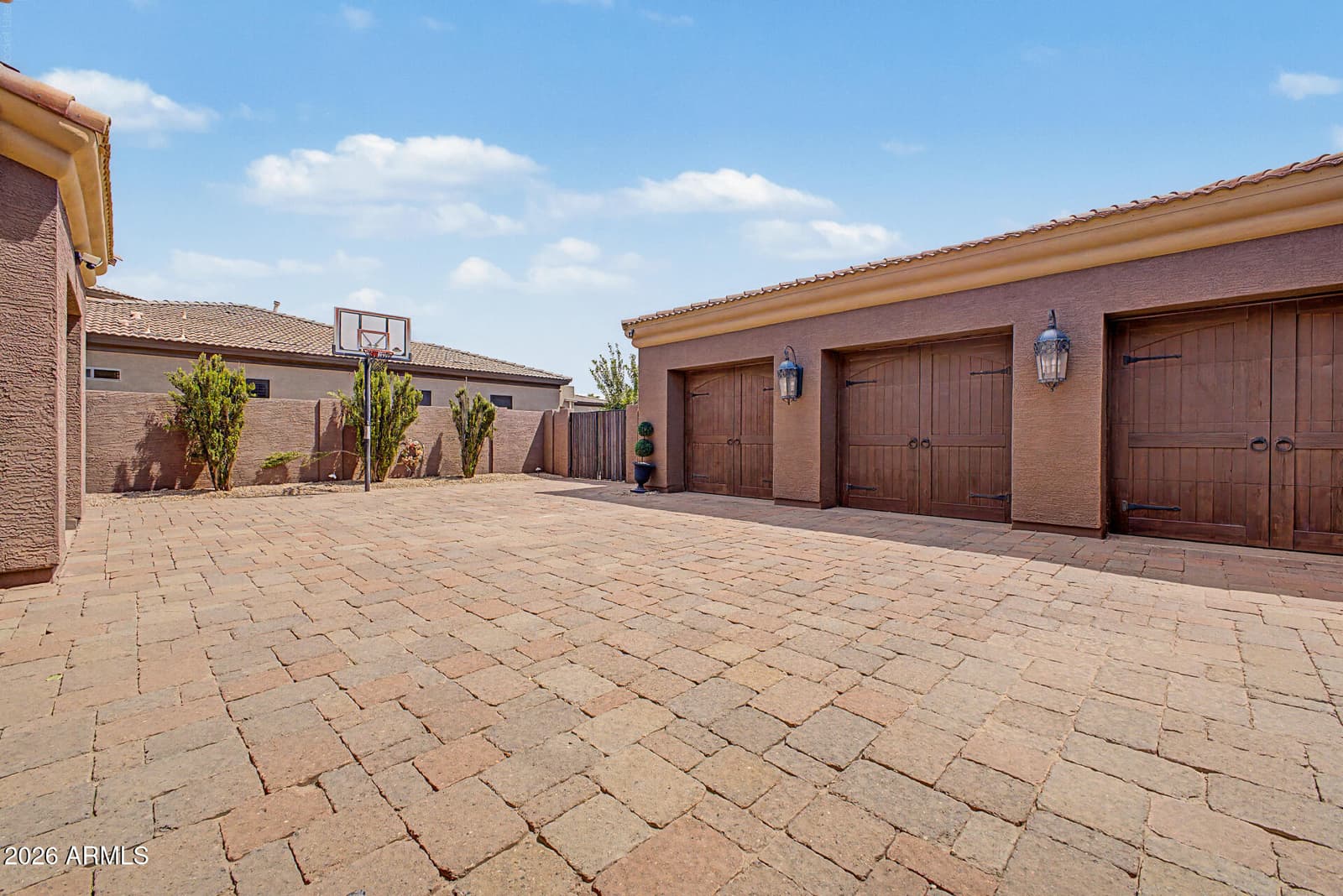 2675 E Bartlett Place, Chandler, AZ 85249 — photo 5 of 57