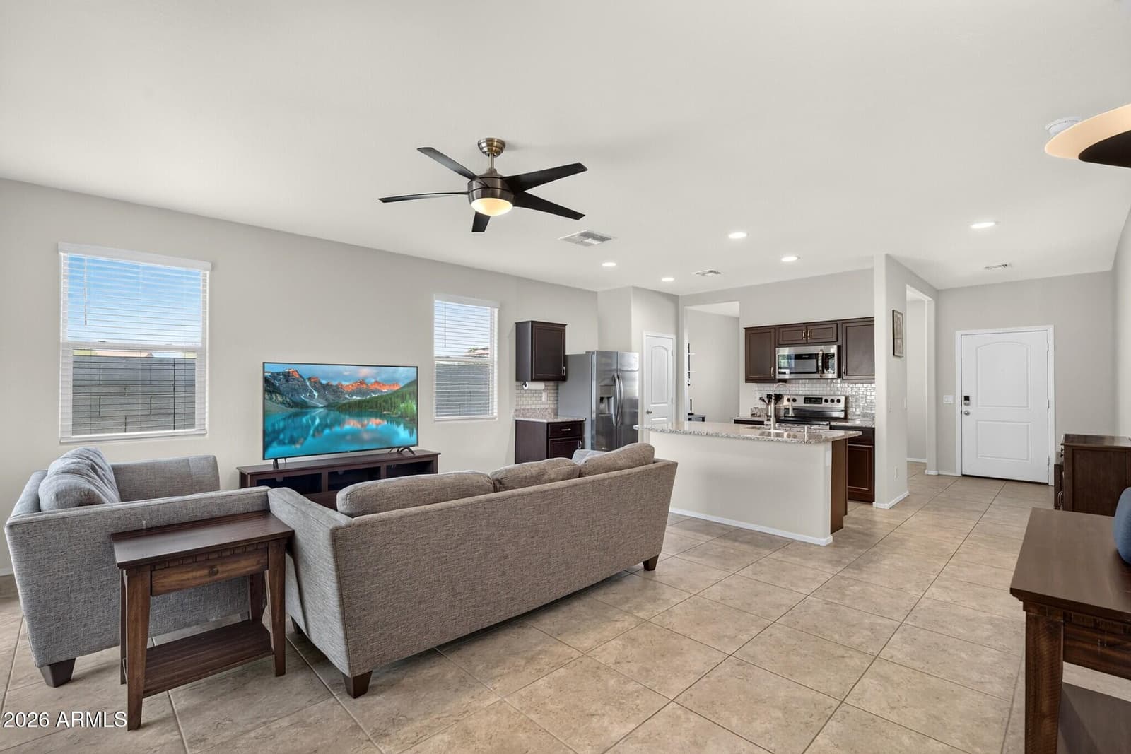 10470 E Marigold Lane, Florence, AZ 85132 — photo 12 of 36