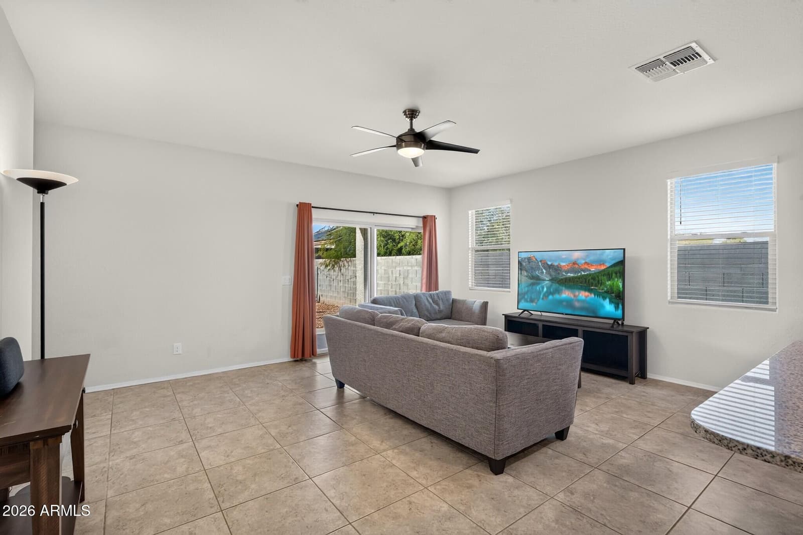 10470 E Marigold Lane, Florence, AZ 85132 — photo 13 of 36