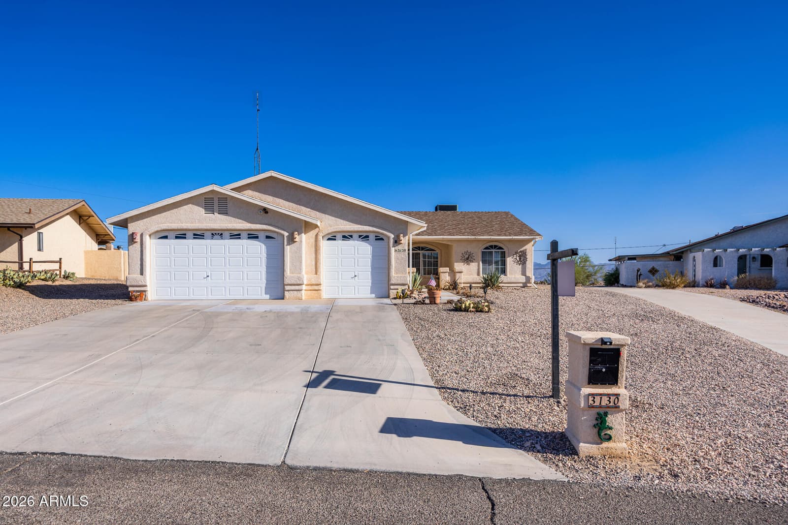 3130 Silverspoon Drive, Lake Havasu City, AZ 86406 — photo 1 of 32