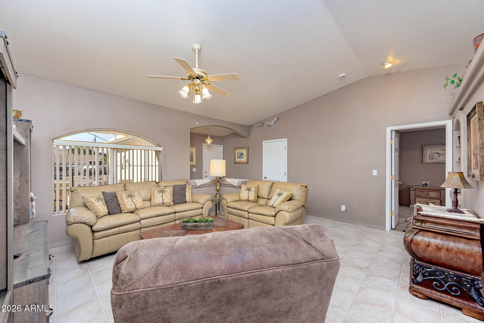 3130 Silverspoon Drive, Lake Havasu City, AZ 86406 — photo 6 of 32