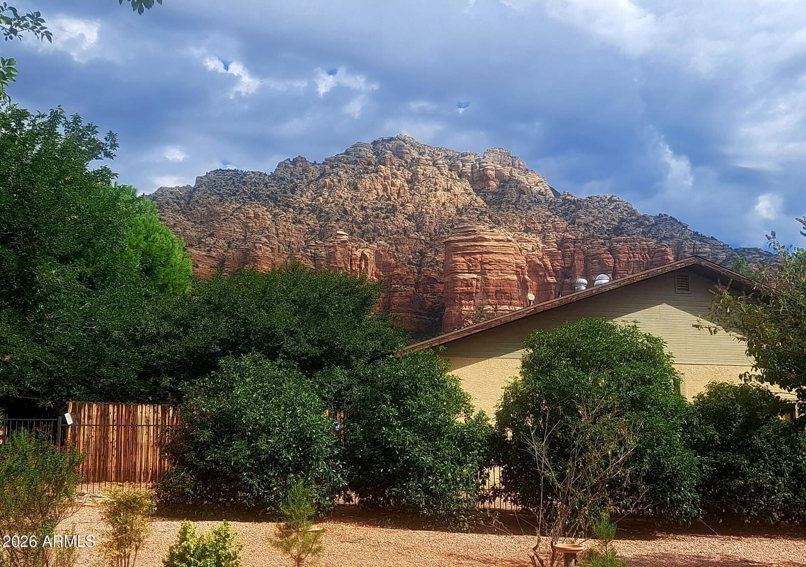 325 Raintree Road, Sedona, AZ 86351 — photo 4 of 46