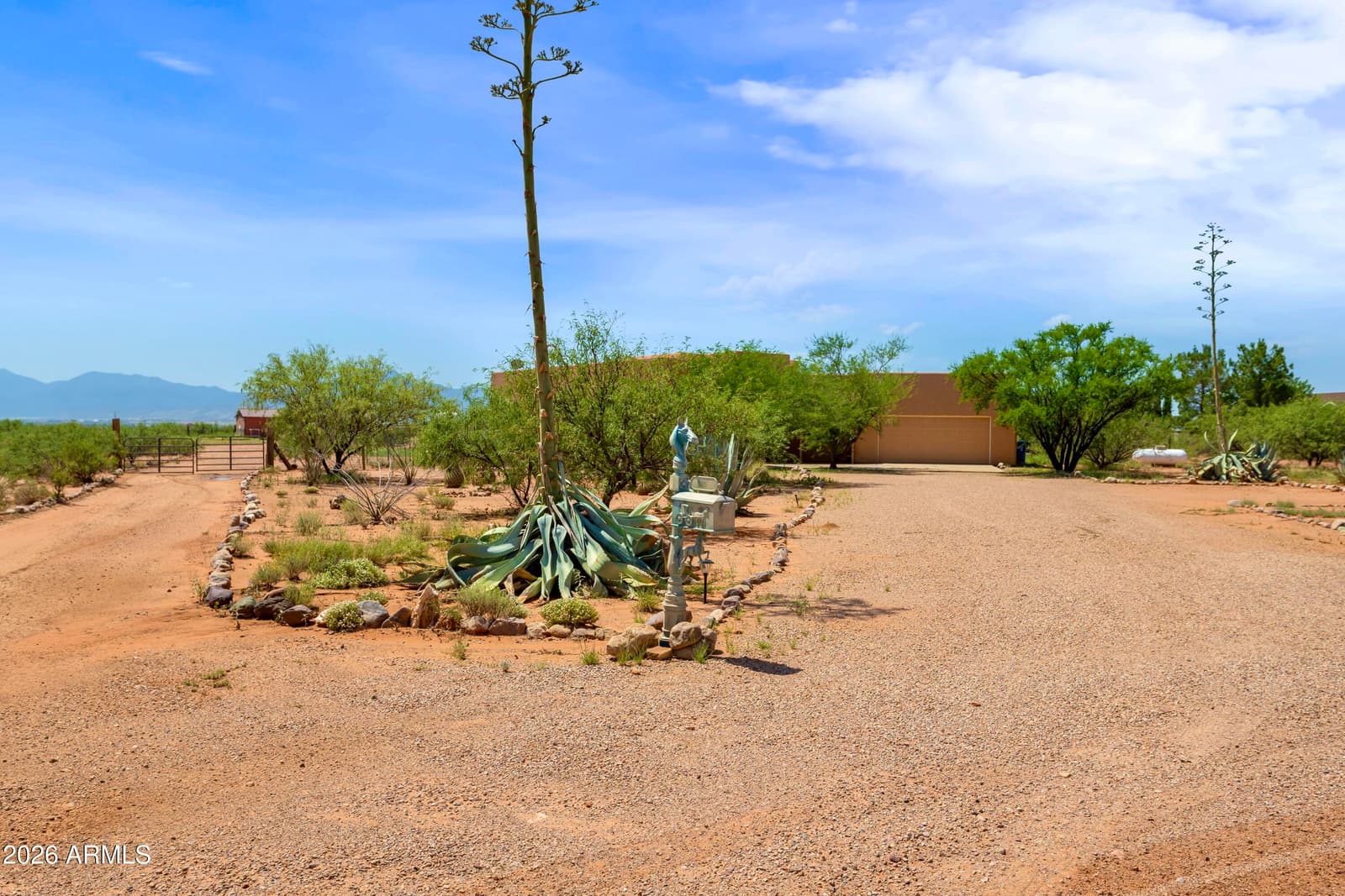 700 E Valley View Trail, Huachuca City, AZ 85616 — photo 6 of 47