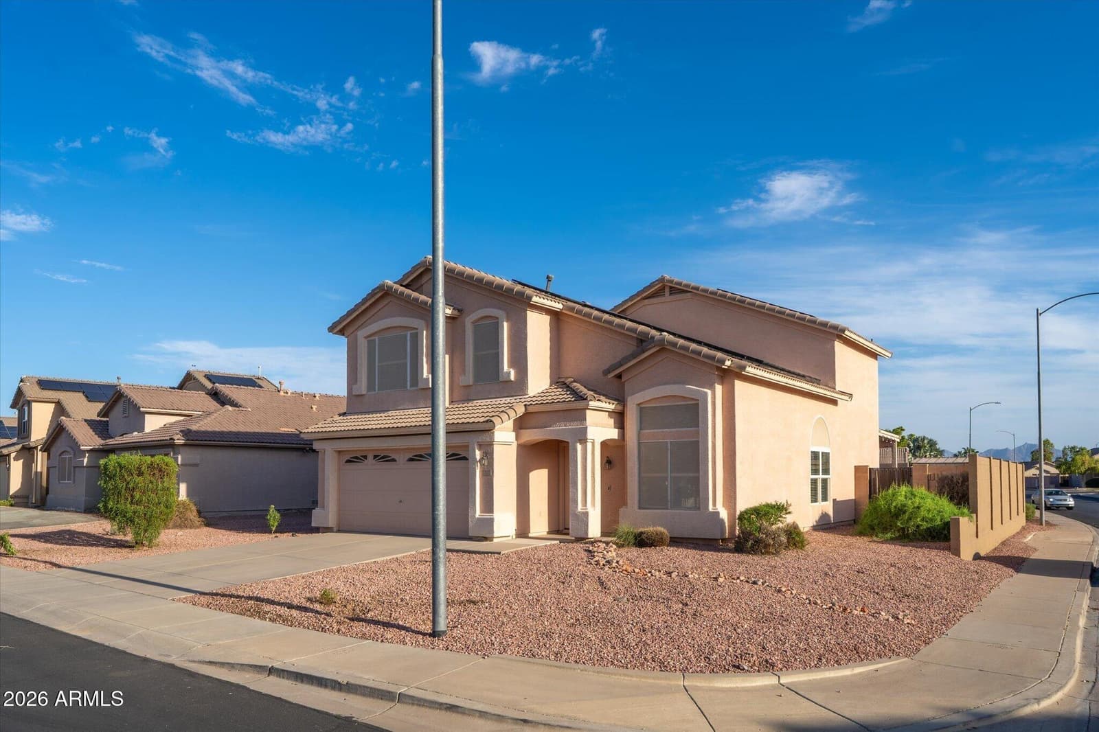 12937 W Earll Drive, Avondale, AZ 85392 — photo 5 of 49