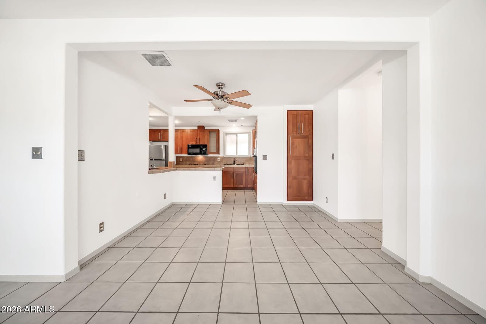 4539 N 10th Avenue, Phoenix, AZ 85013 — photo 14 of 47