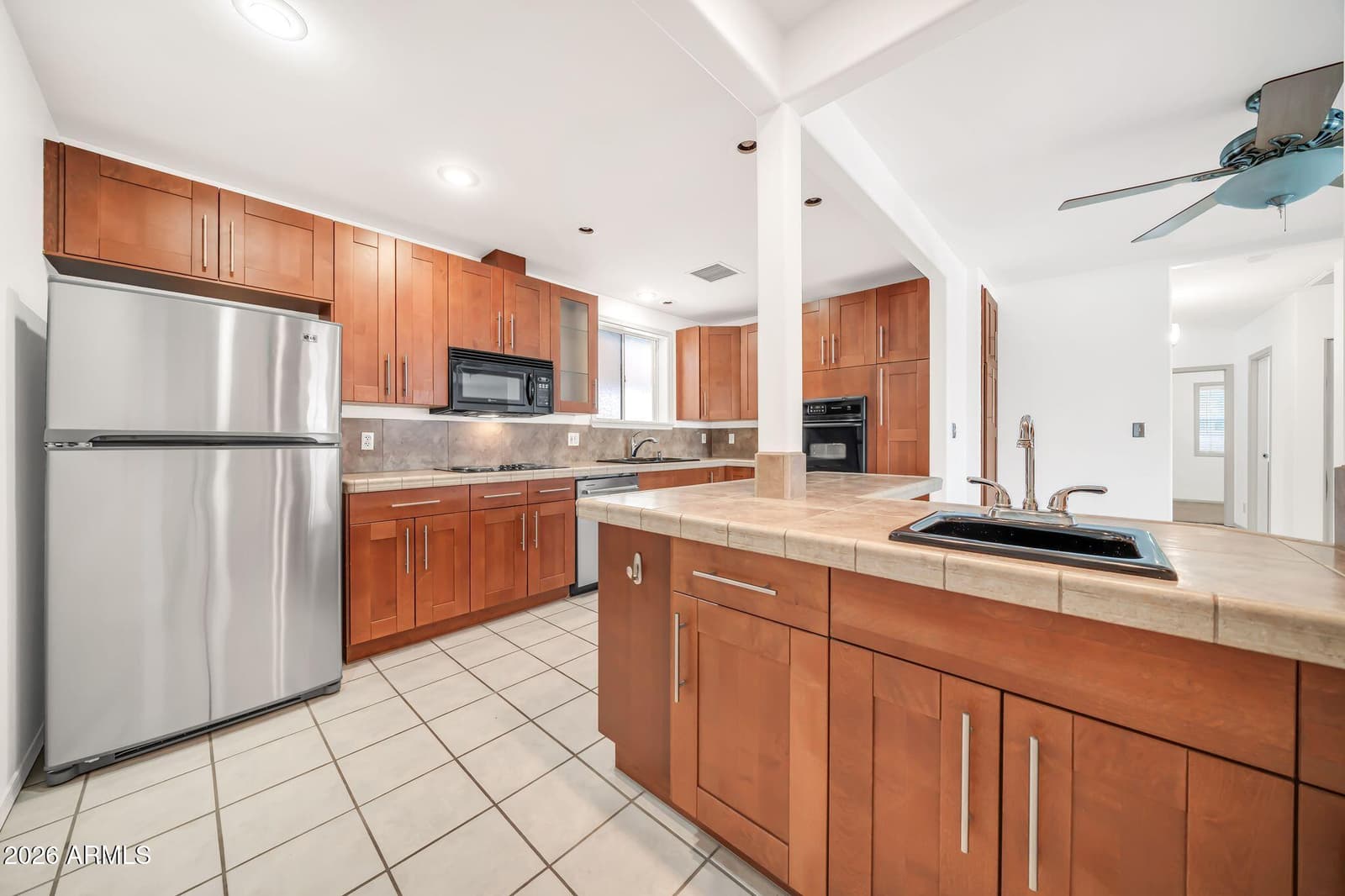 4539 N 10th Avenue, Phoenix, AZ 85013 — photo 15 of 47