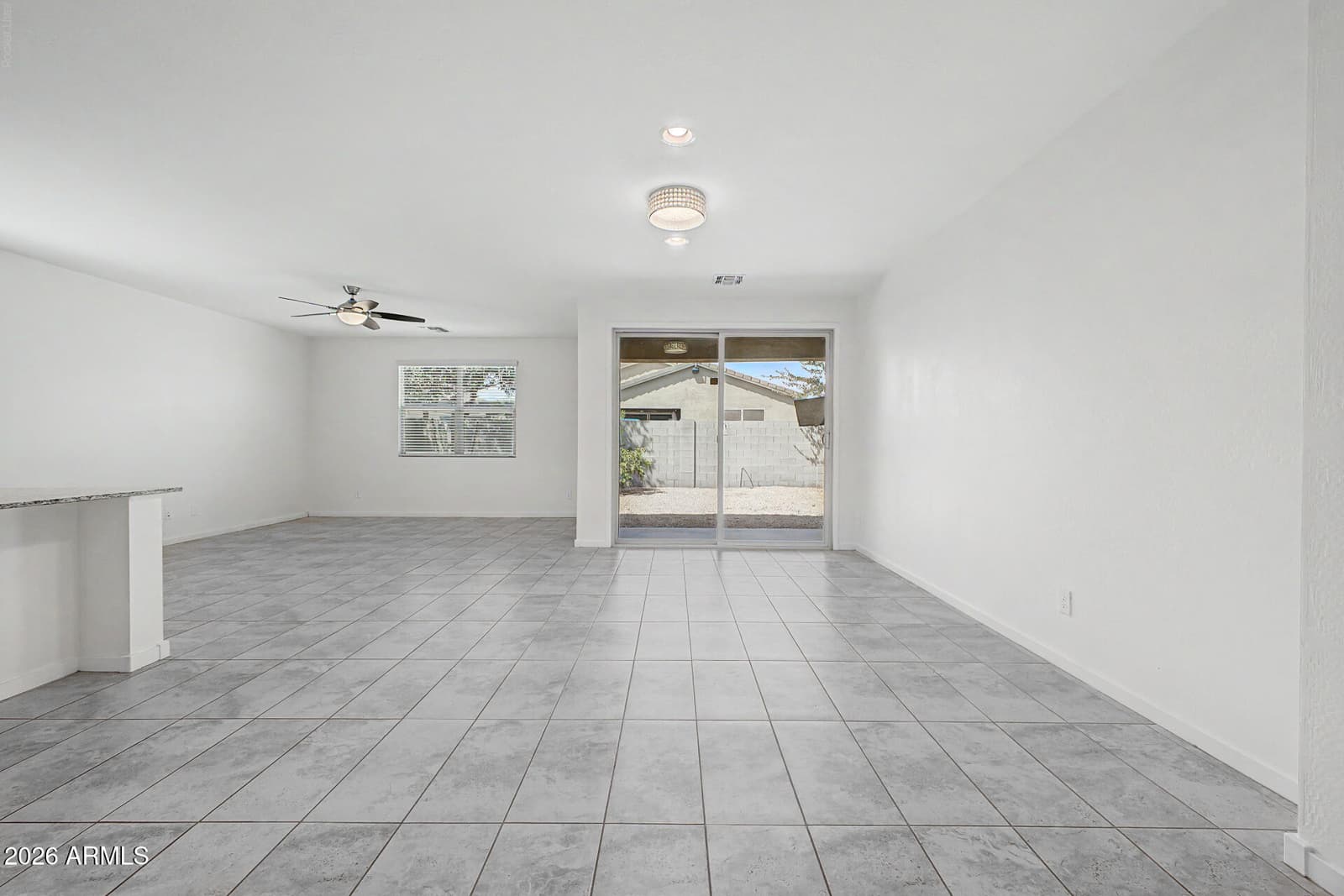 580 W Tallula Trail, San Tan Valley, AZ 85140 — photo 5 of 36
