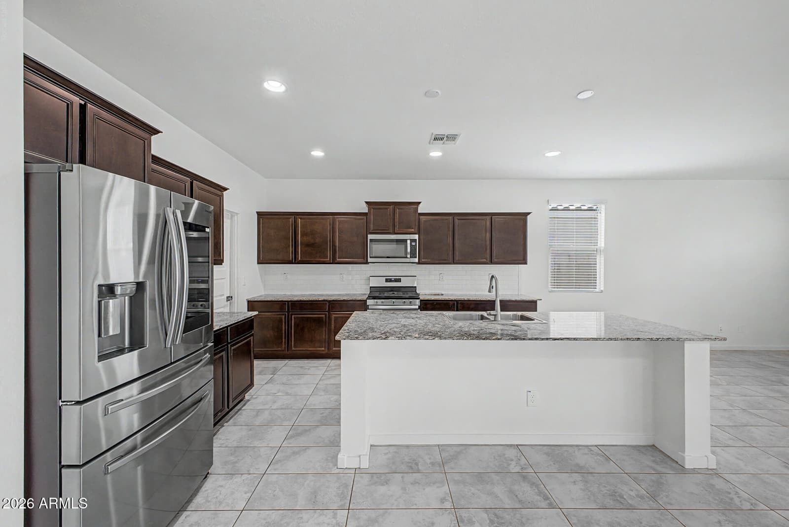 580 W Tallula Trail, San Tan Valley, AZ 85140 — photo 13 of 36