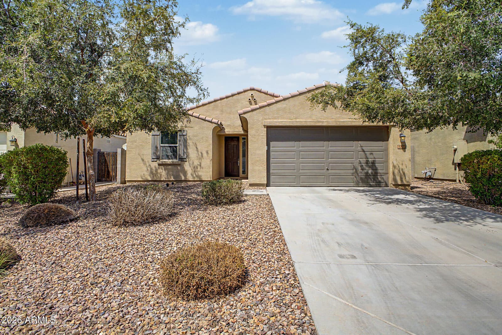 580 W Tallula Trail, San Tan Valley, AZ 85140 — photo 1 of 36