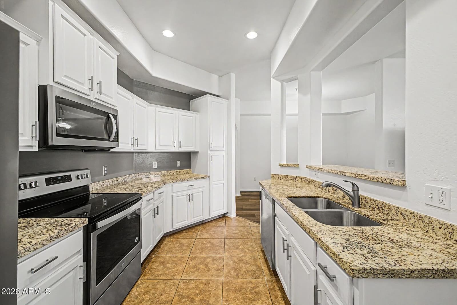 14575 W Mountain View Boulevard 12301, Surprise, AZ 85374 — photo 6 of 35