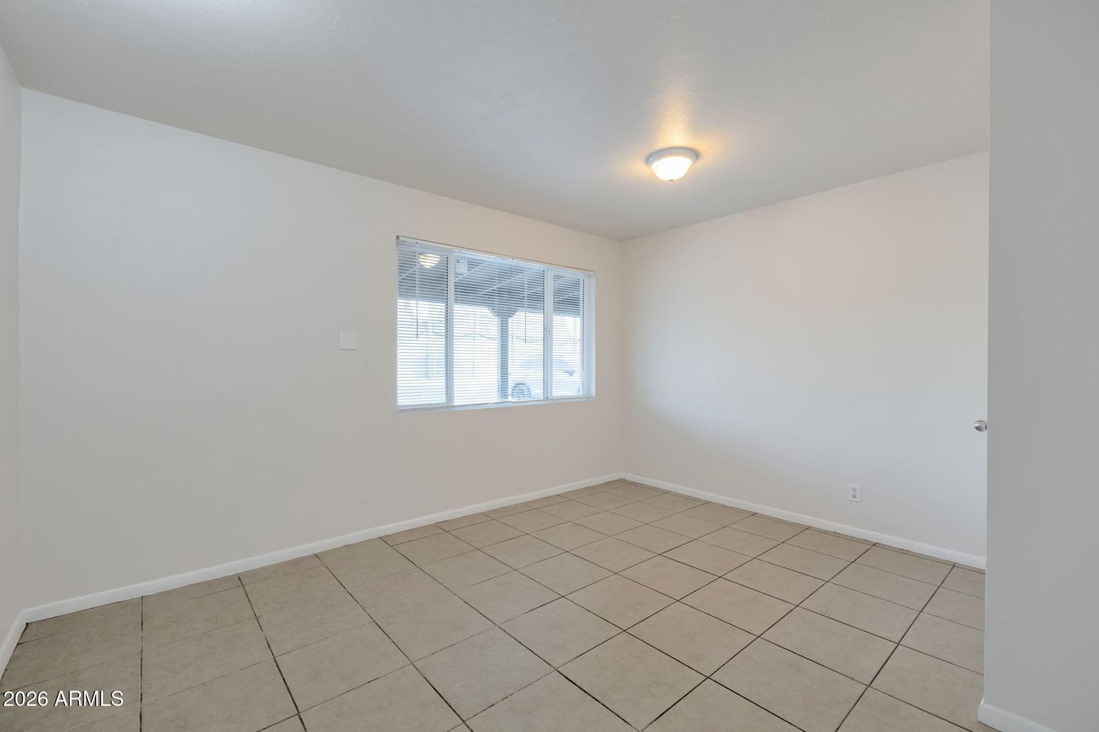 5128 N 35th Avenue, Phoenix, AZ 85017 — photo 13 of 28