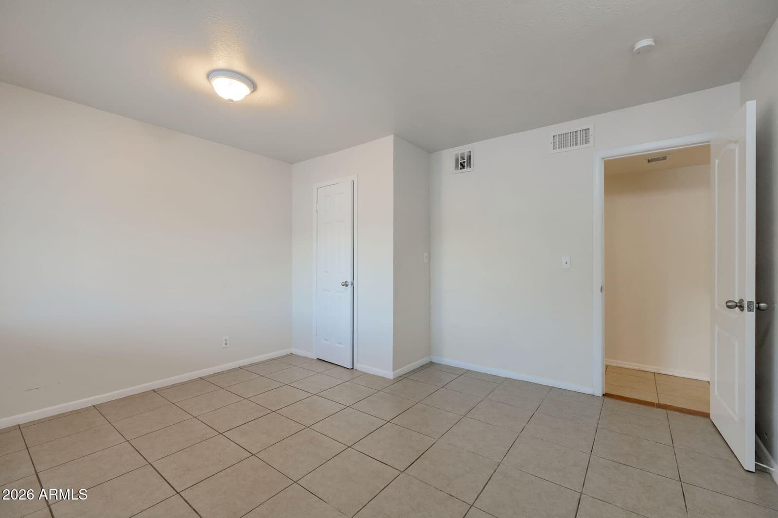 5128 N 35th Avenue, Phoenix, AZ 85017 — photo 14 of 28