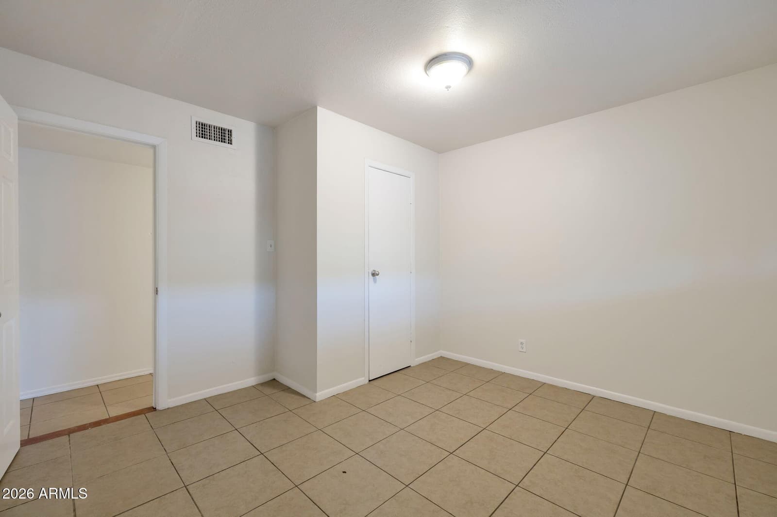 5128 N 35th Avenue, Phoenix, AZ 85017 — photo 16 of 28