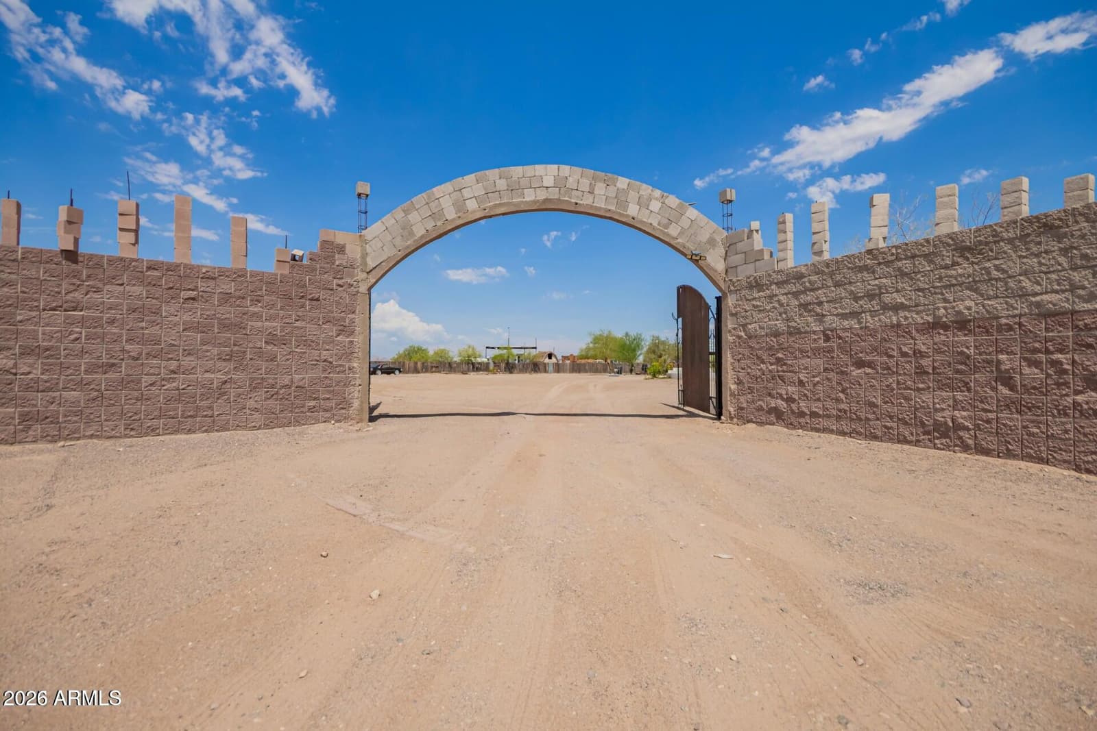 21616 W Lone Mountain Road, Wittmann, AZ 85361 — photo 3 of 44