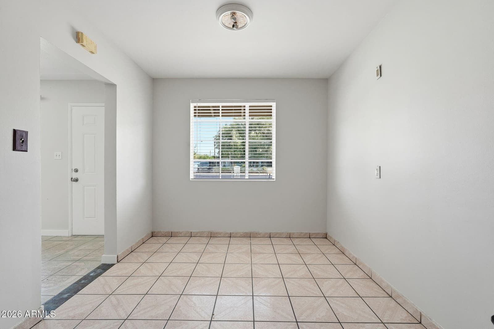 2231 W Orangewood Avenue, Phoenix, AZ 85021 — photo 13 of 29