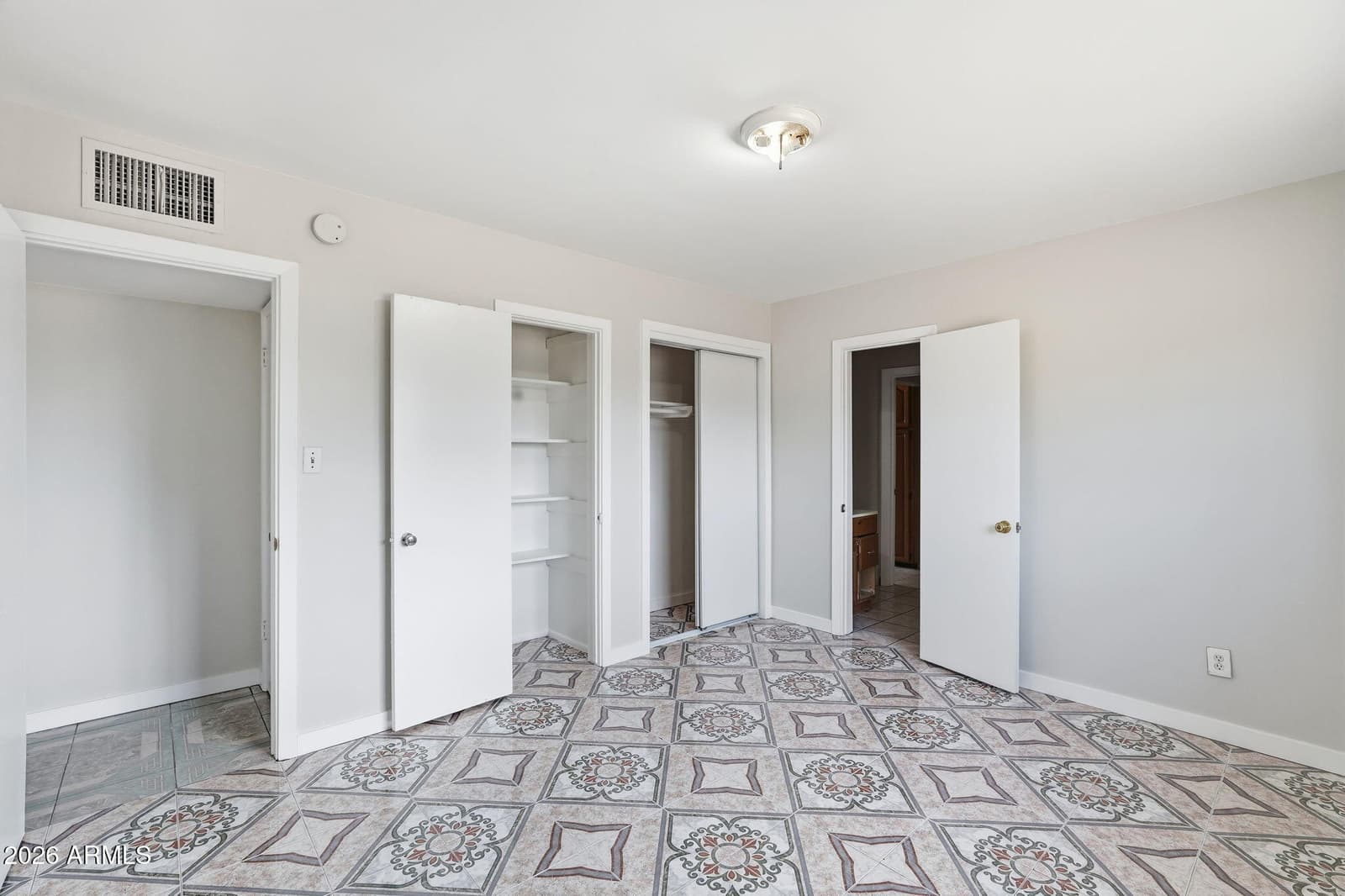 2231 W Orangewood Avenue, Phoenix, AZ 85021 — photo 17 of 29