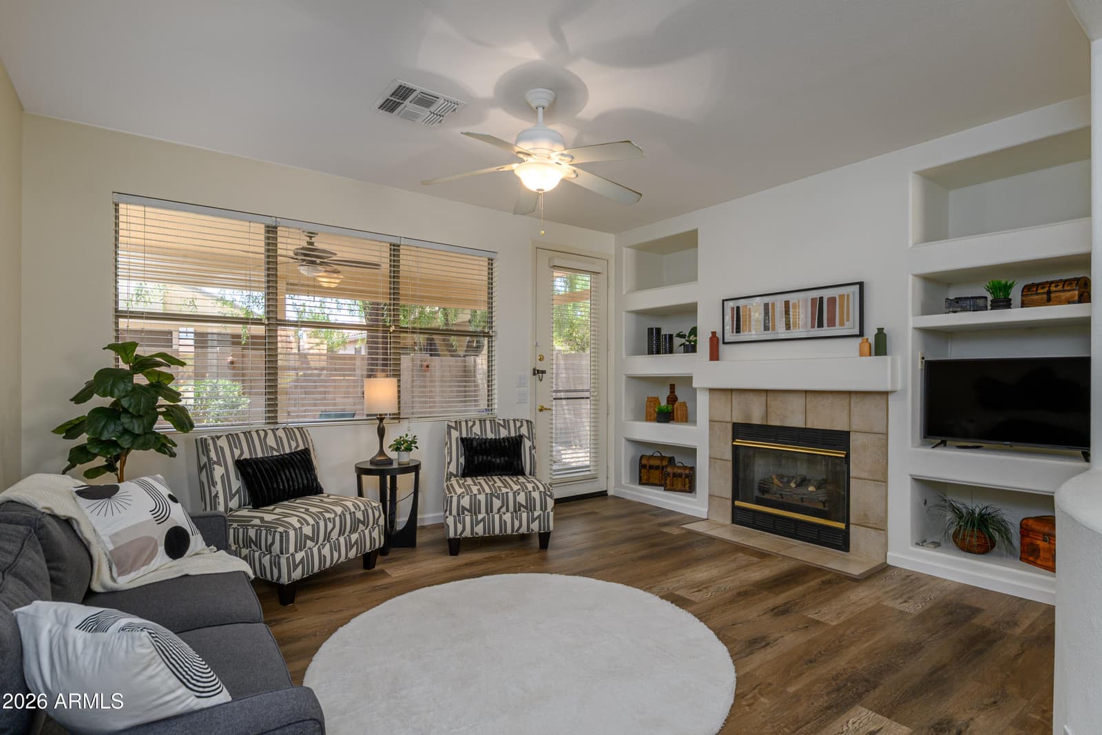 18067 W Udall Drive, Surprise, AZ 85374 — photo 9 of 24