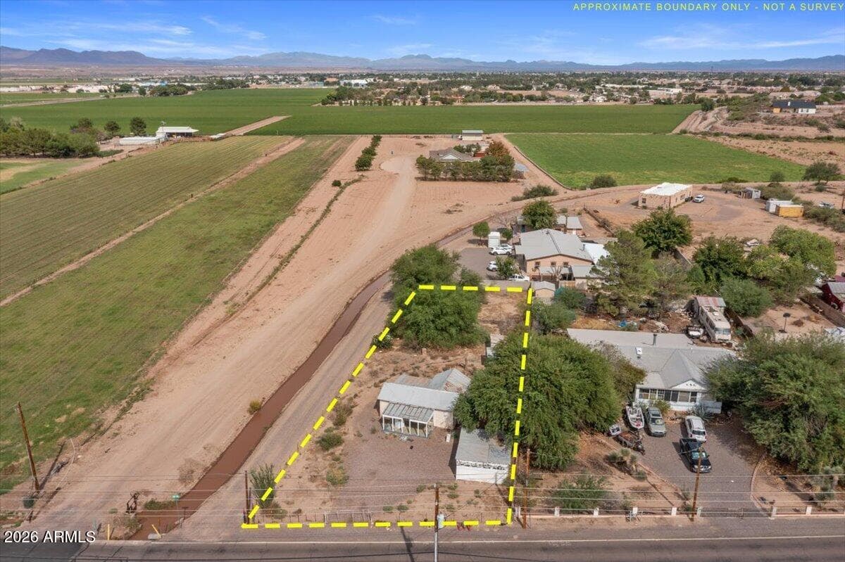 1187 S 1st Avenue, Thatcher, AZ 85552 — photo 3 of 8