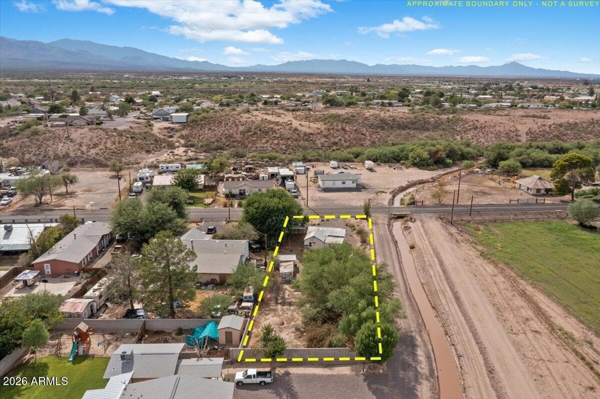 1187 S 1st Avenue, Thatcher, AZ 85552 — photo 6 of 8