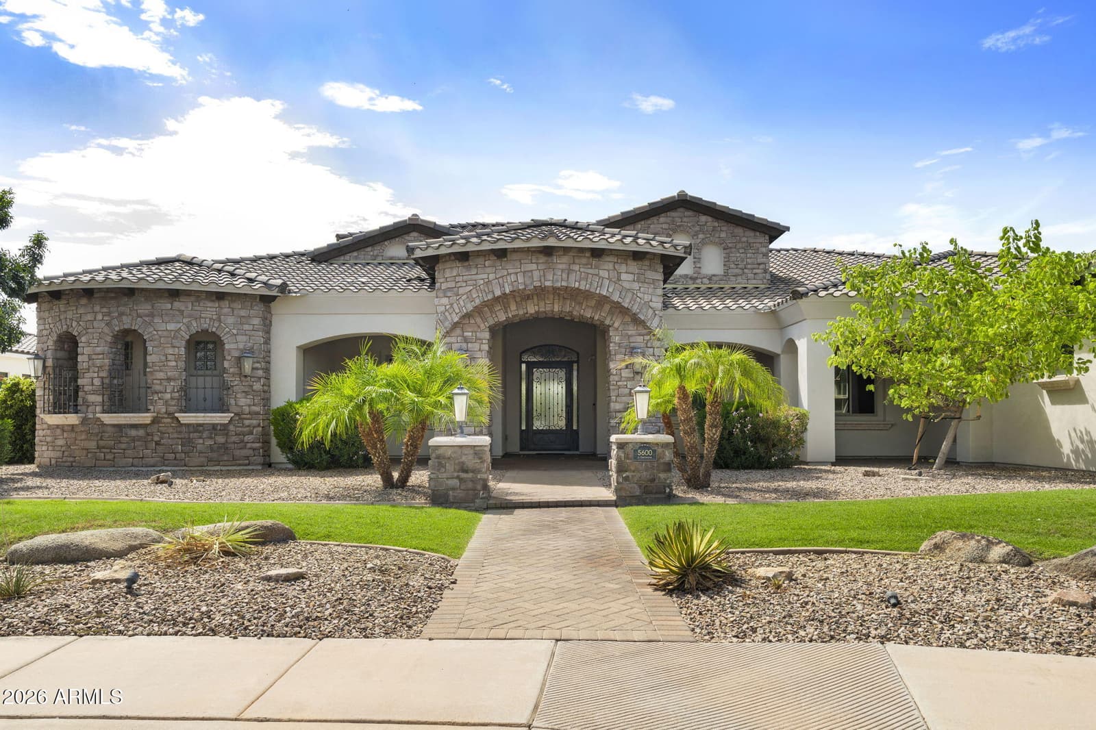 5600 S Gemstone Drive, Chandler, AZ 85249 — photo 5 of 66