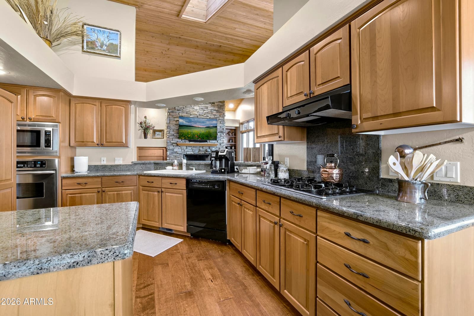 2267 Link Smith, Flagstaff, AZ 86005 — photo 7 of 41