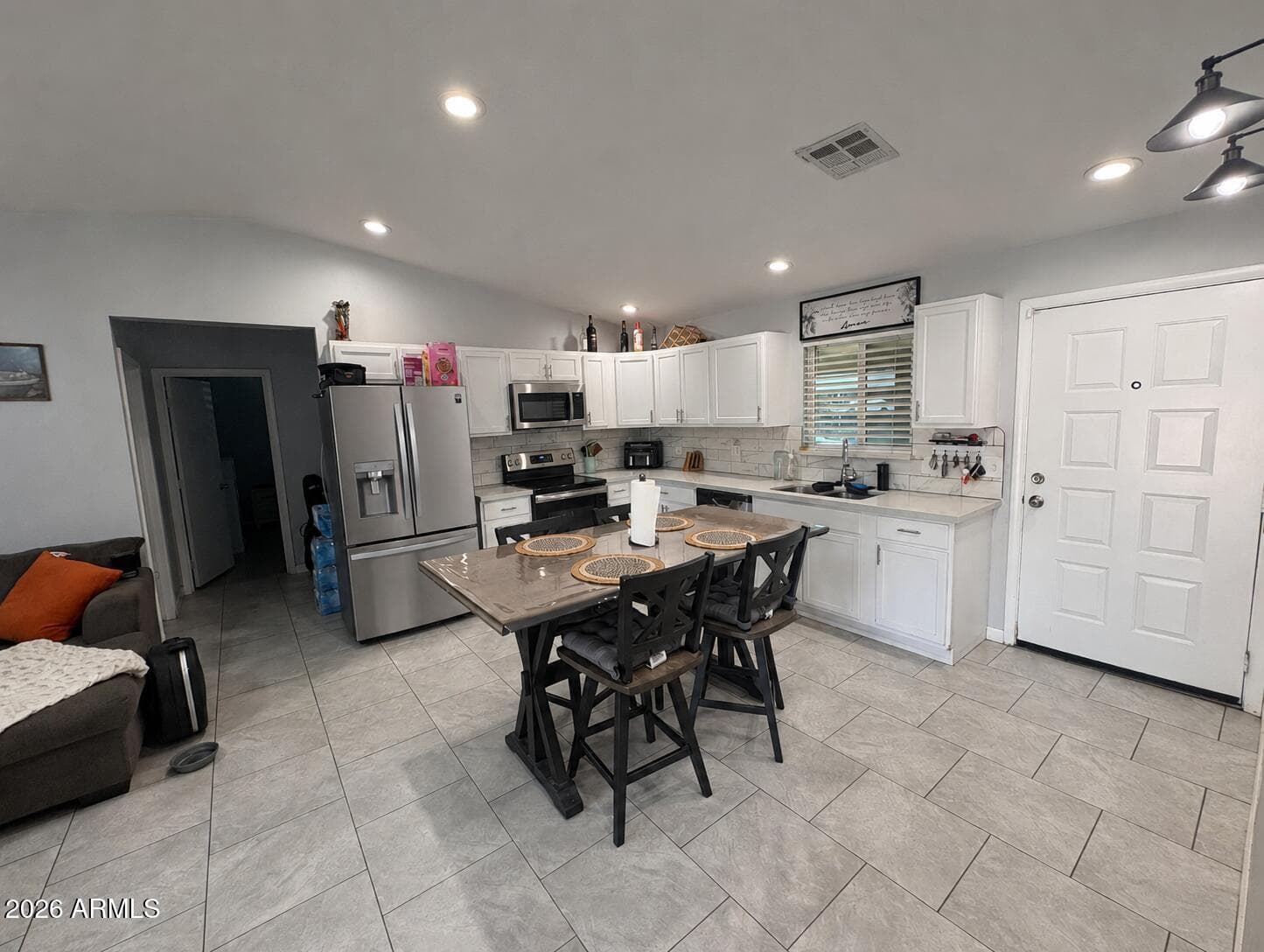 6920 W Melvin Street, Phoenix, AZ 85043 — photo 4 of 21